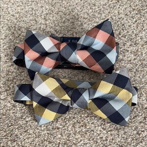 Plaid Bow Ties in Blue and Yellow